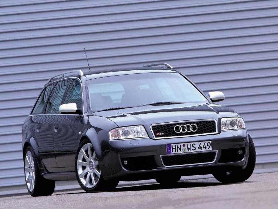  Audi RS6 Avant (4B, C5) 2002 года  (фото 18 из 19)